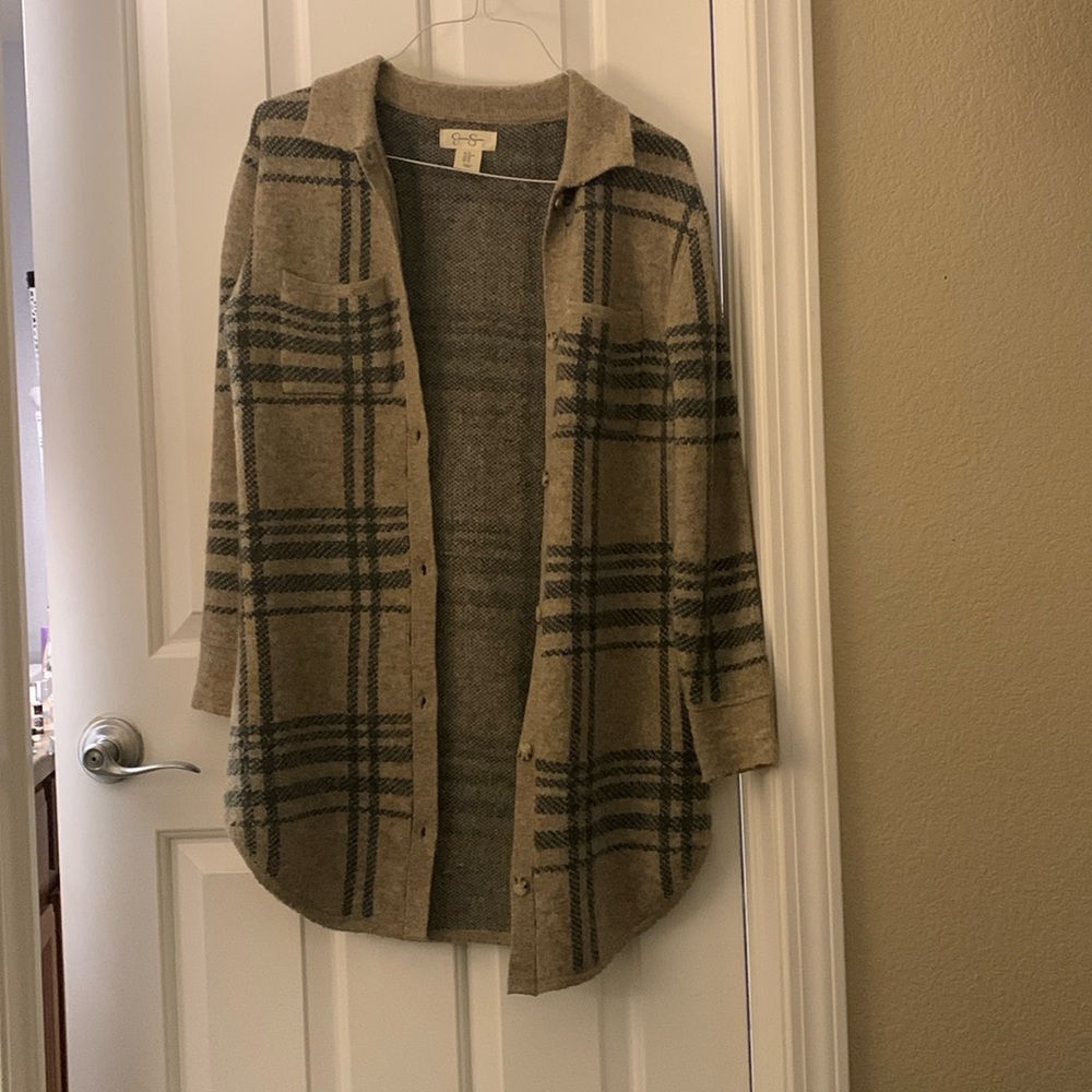 Thick oversized Burberry plaid style sweater